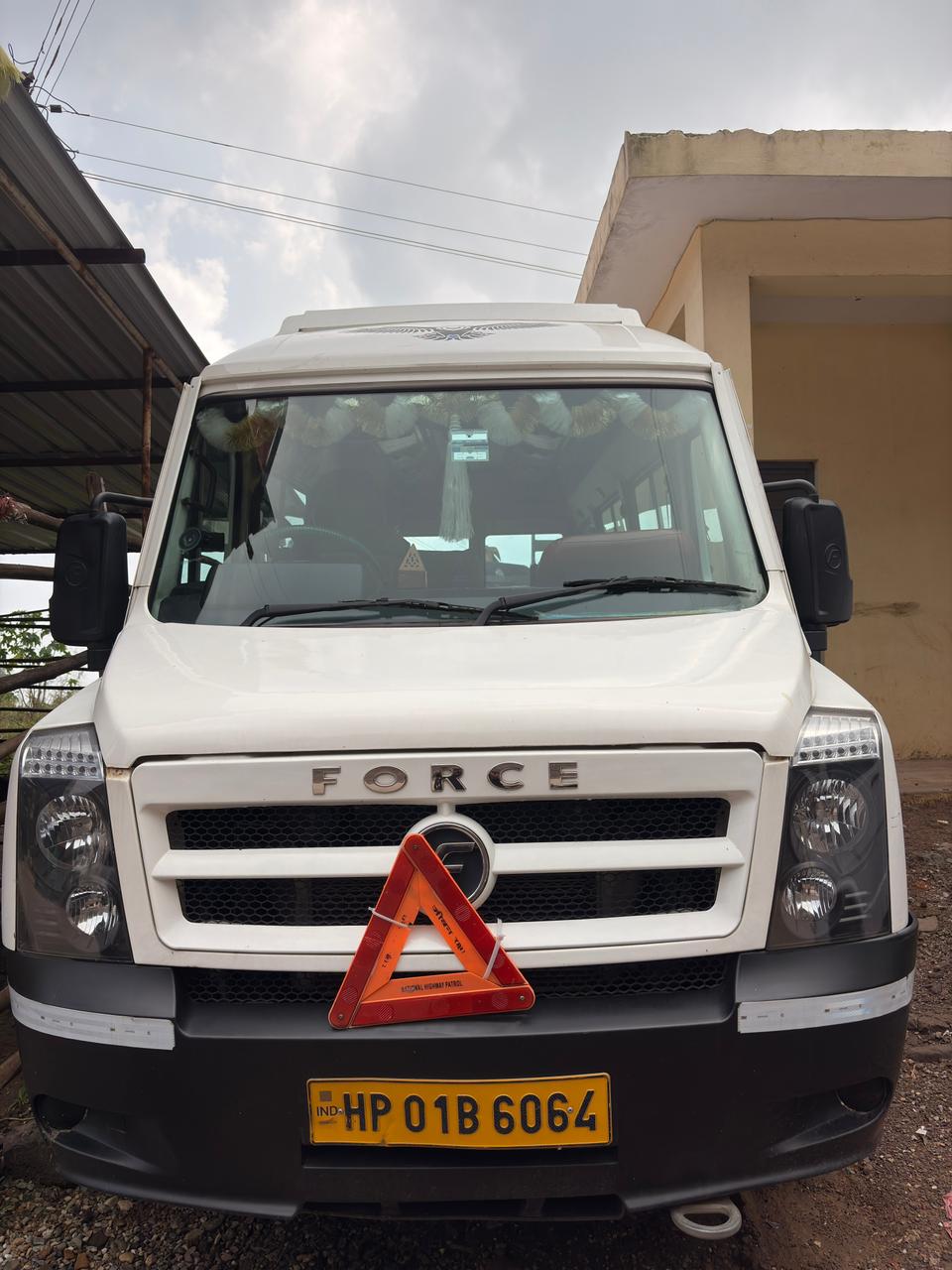 17  Seater Traveller Bus